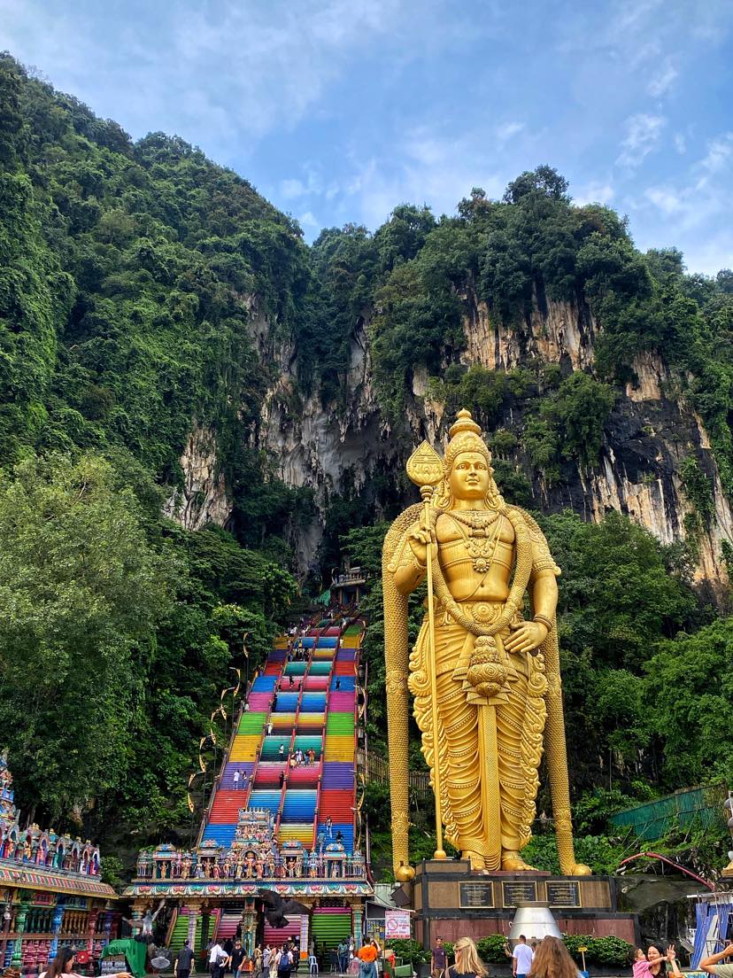Exploring the Architectural Marvel and Spiritual Essence of Batu Caves